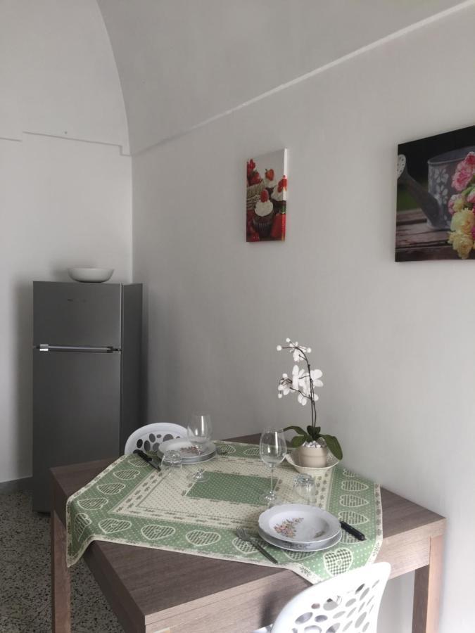 Donna Nina - Via San Martino 62 Apartment โมโนโปลี ภายนอก รูปภาพ