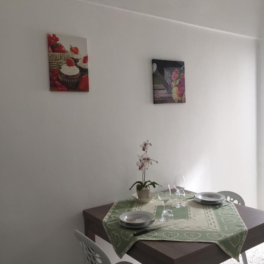 Donna Nina - Via San Martino 62 Apartment โมโนโปลี ภายนอก รูปภาพ