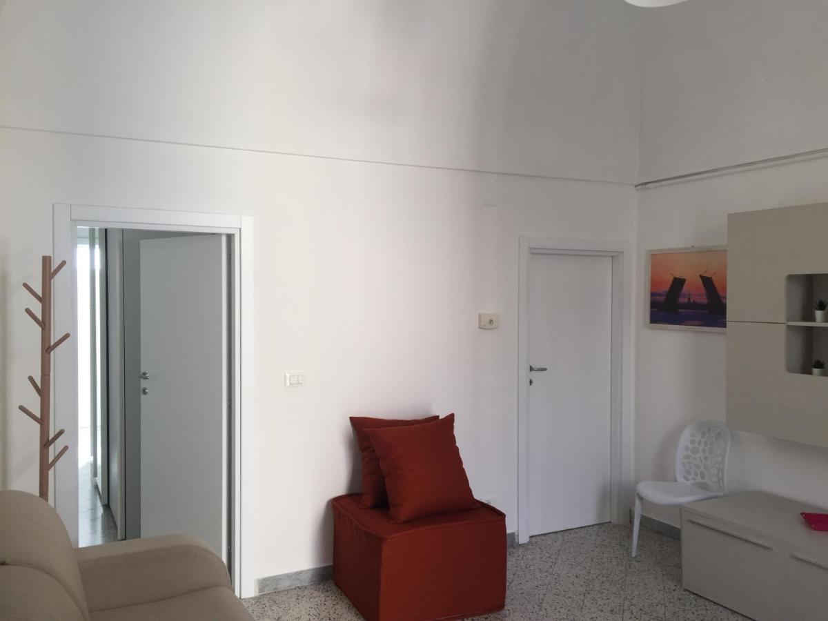 Donna Nina - Via San Martino 62 Apartment โมโนโปลี ภายนอก รูปภาพ