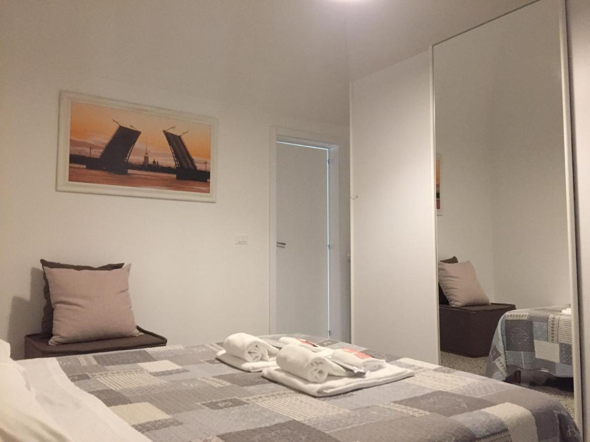 Donna Nina - Via San Martino 62 Apartment โมโนโปลี ภายนอก รูปภาพ